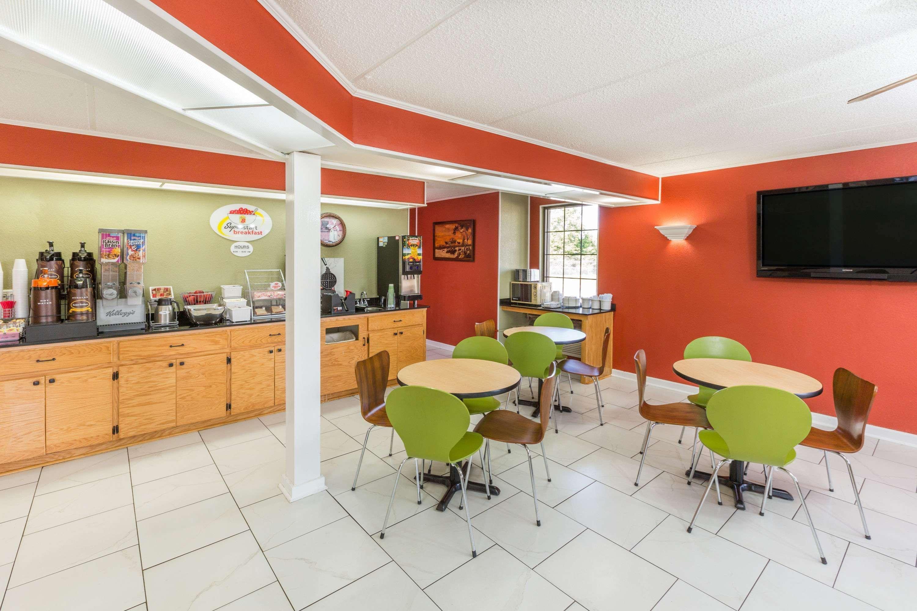 Super 8 By Wyndham Dothan Buitenkant foto